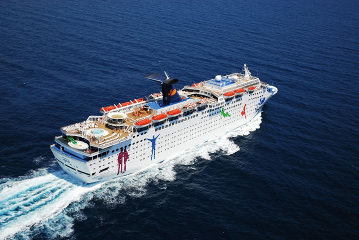 El Grand Holiday navegando por el Mediterráneo CRUCEROS MEDITERRANEO OCCIDENTAL IBEROCRUCEROS GRAND HOLIDAY OFERTAS DESCUENTOS CRUCEROS ECONOMICOS CRUCEROS BARATOS VIAJES BARATOS